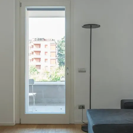 Apartment Plum Guide - Chanterelle