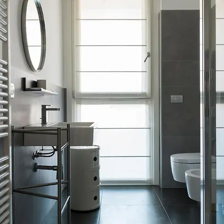 Plum Guide - Chanterelle Apartment Milan